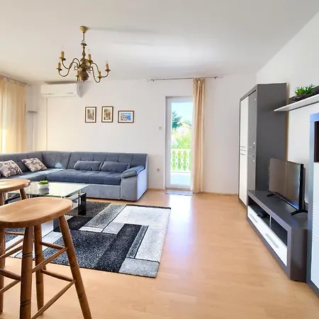 Drazana Apartment *